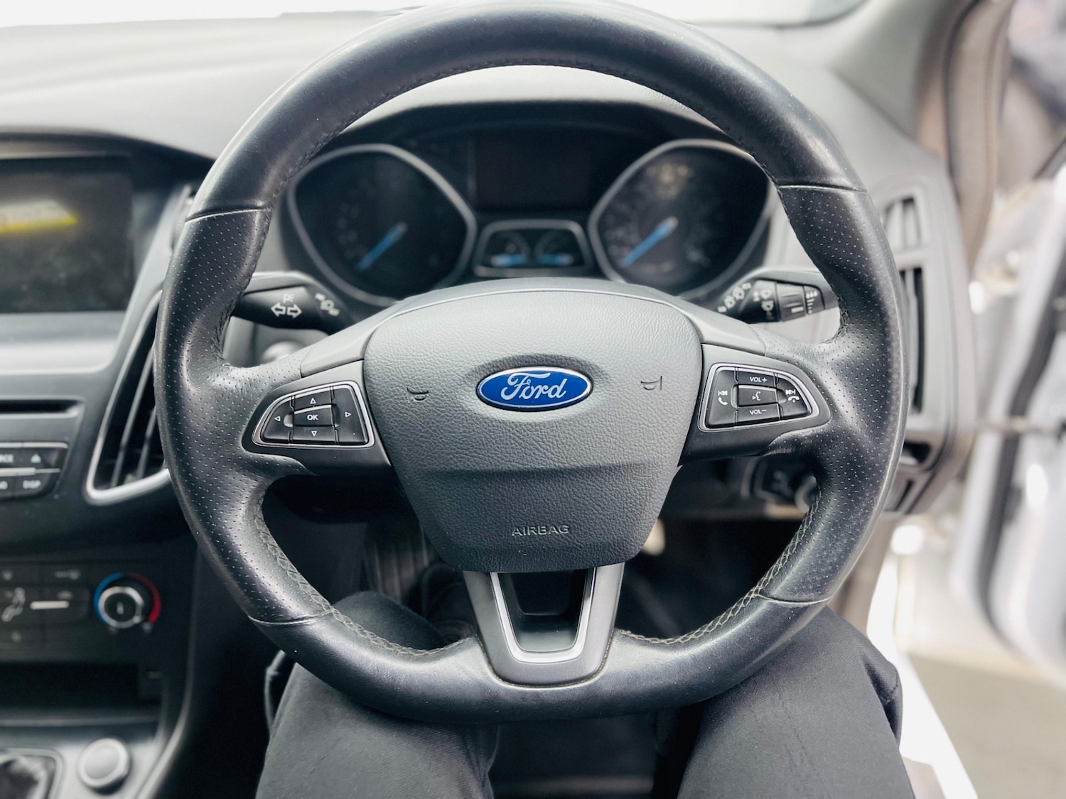 Used Ford Focus 2017 for sale - 76340391: Photo 48