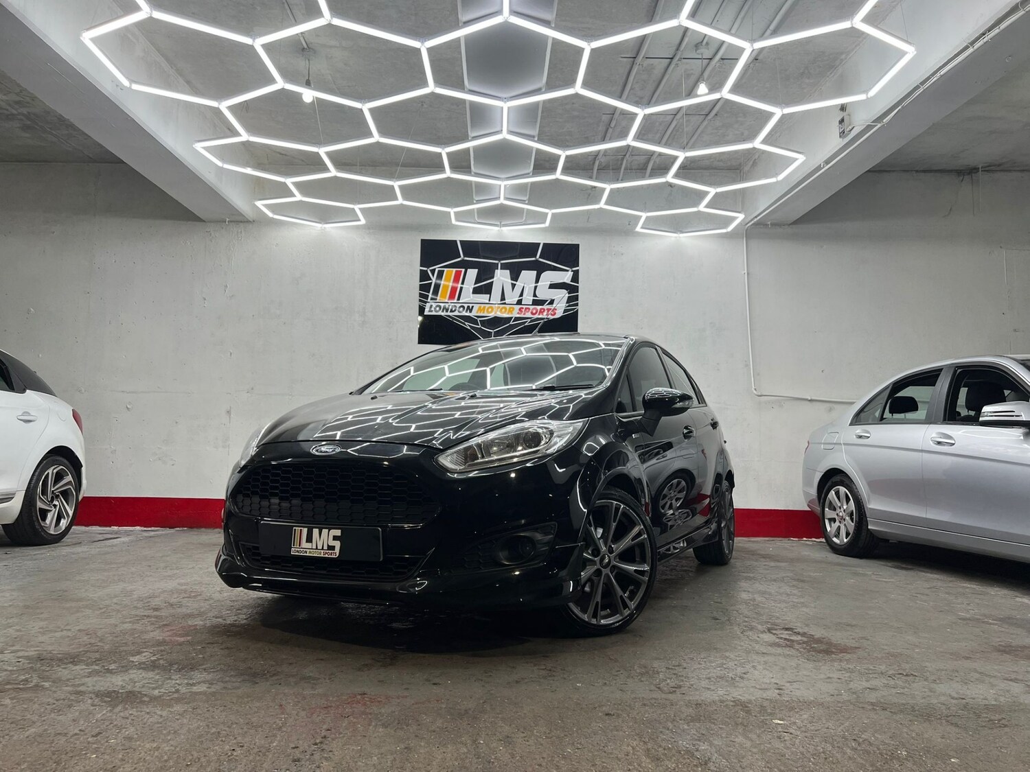 Used Ford Fiesta 2016 for sale - 77901739: Photo 12