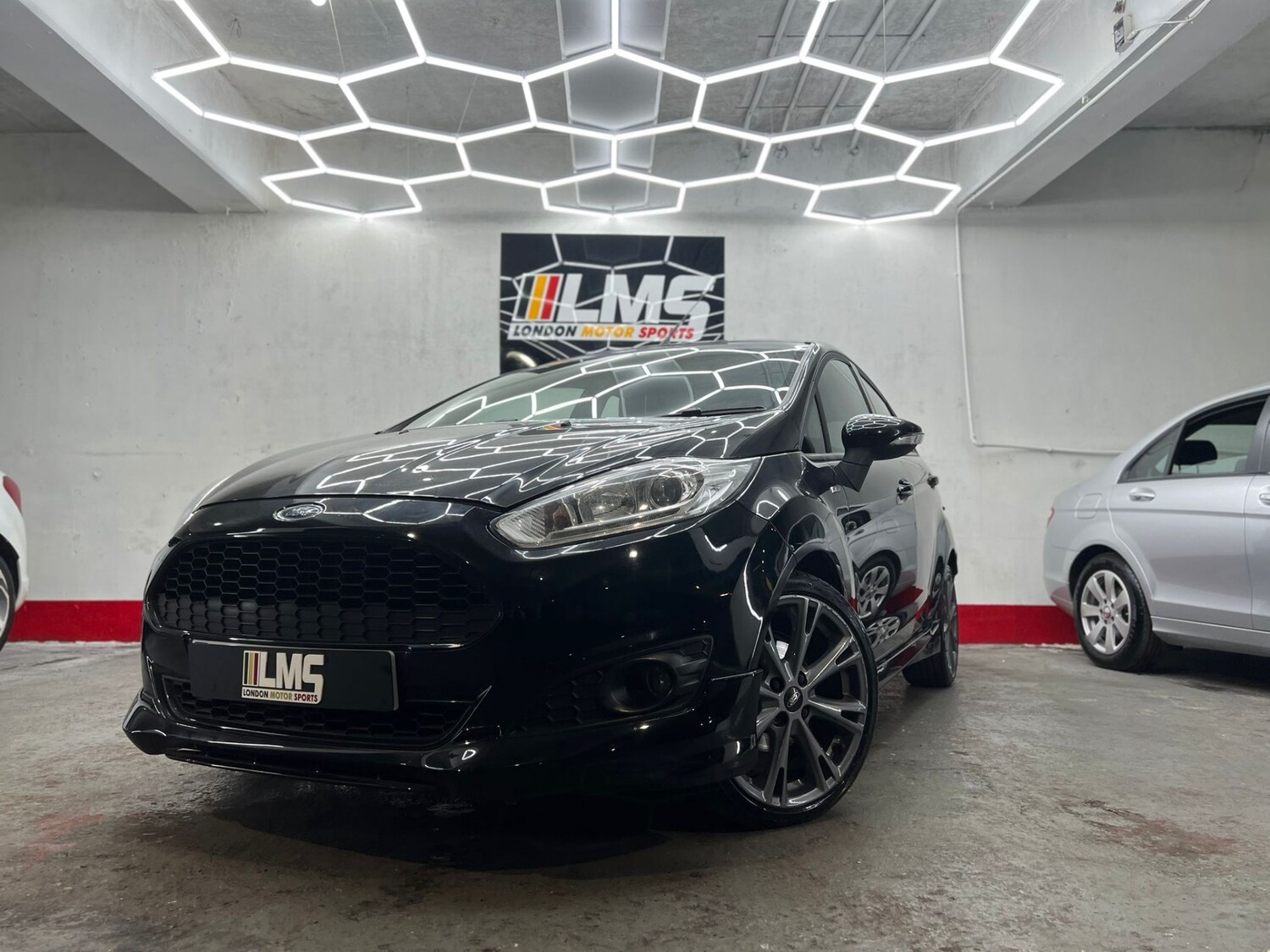 Used Ford Fiesta 2016 for sale - 77901739: Photo 14