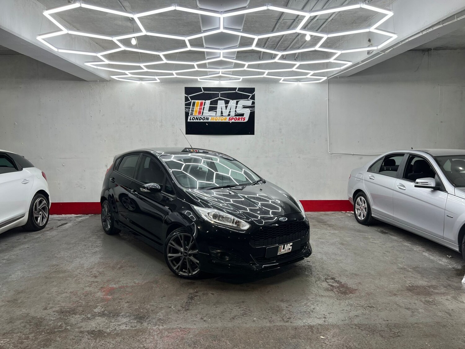 Used Ford Fiesta 2016 for sale - 77901739: Photo 36