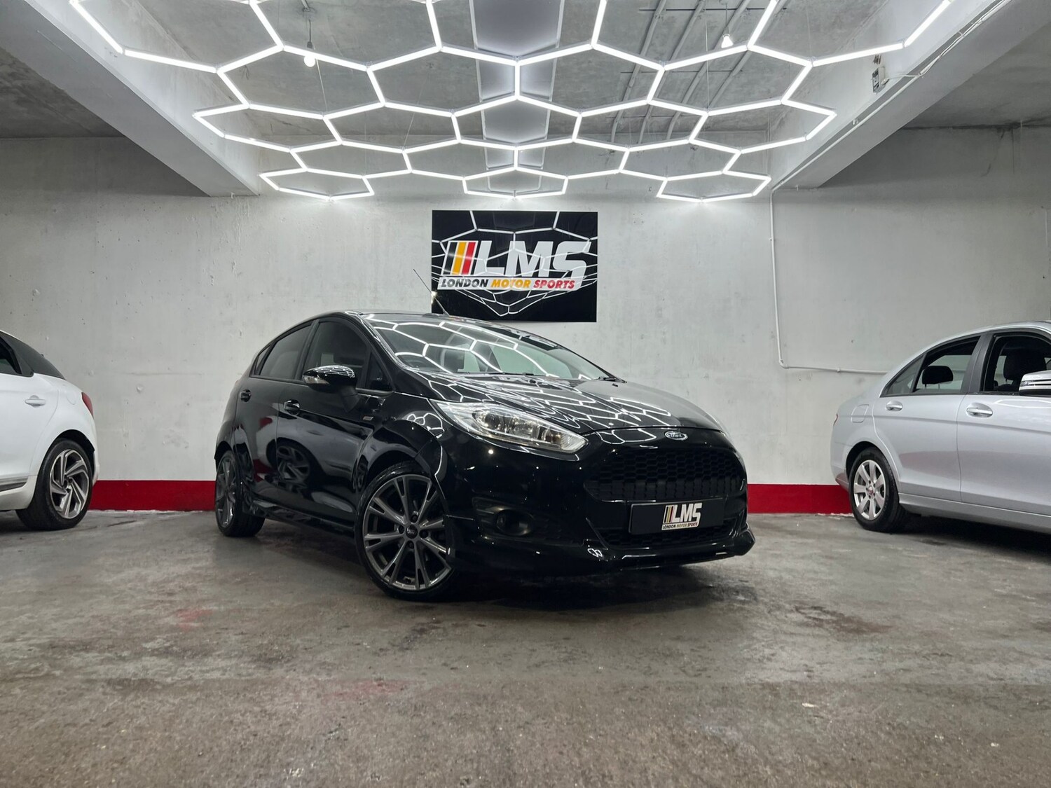 Used Ford Fiesta 2016 for sale - 77901739: Photo 39