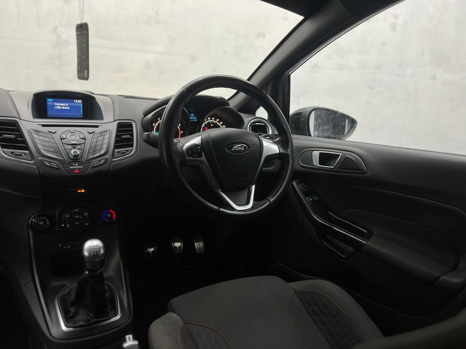 Used Ford Fiesta 2016 for sale - 77901739: Photo 70