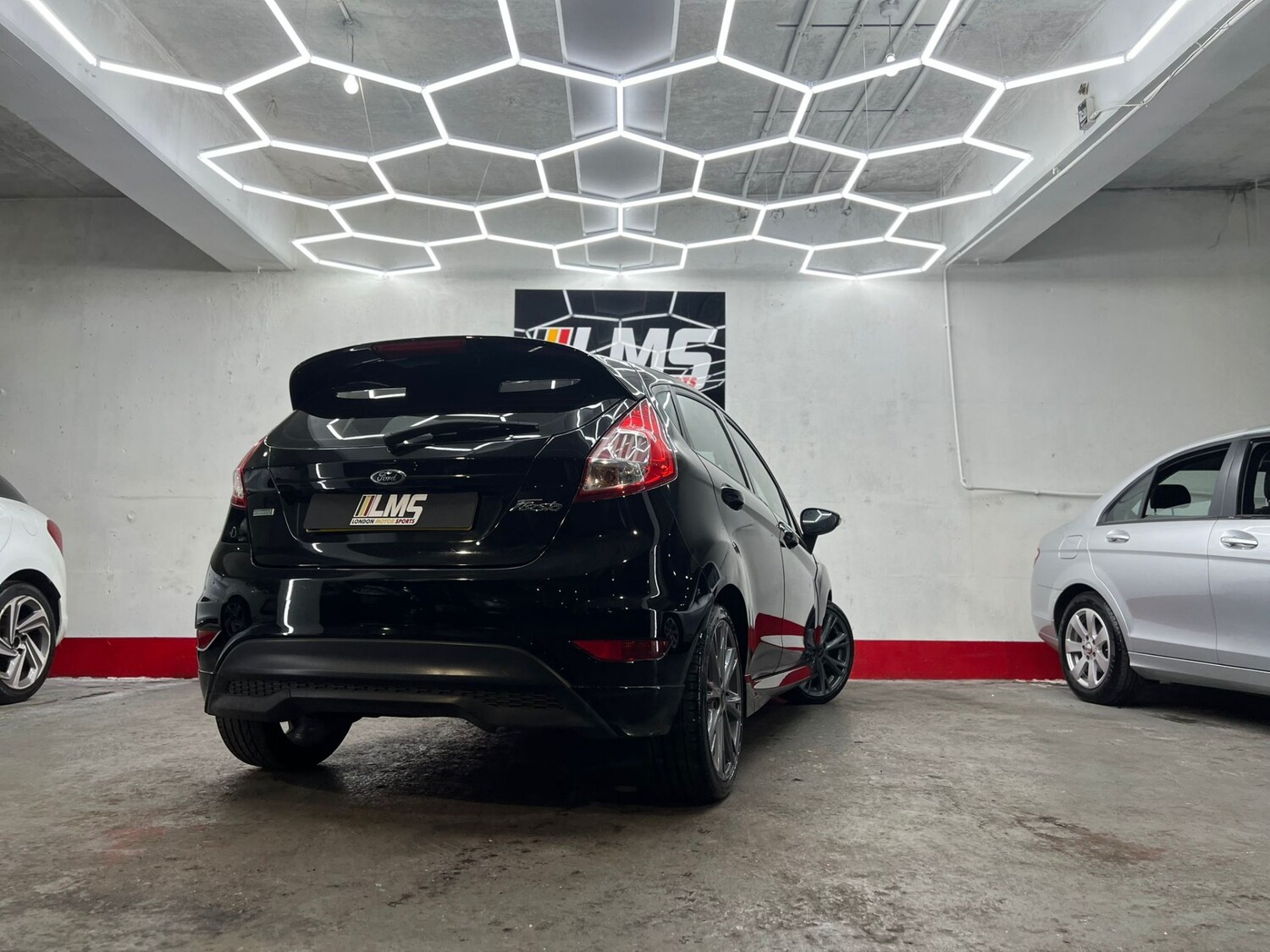 Used Ford Fiesta 2016 for sale - 77901739: Photo 94