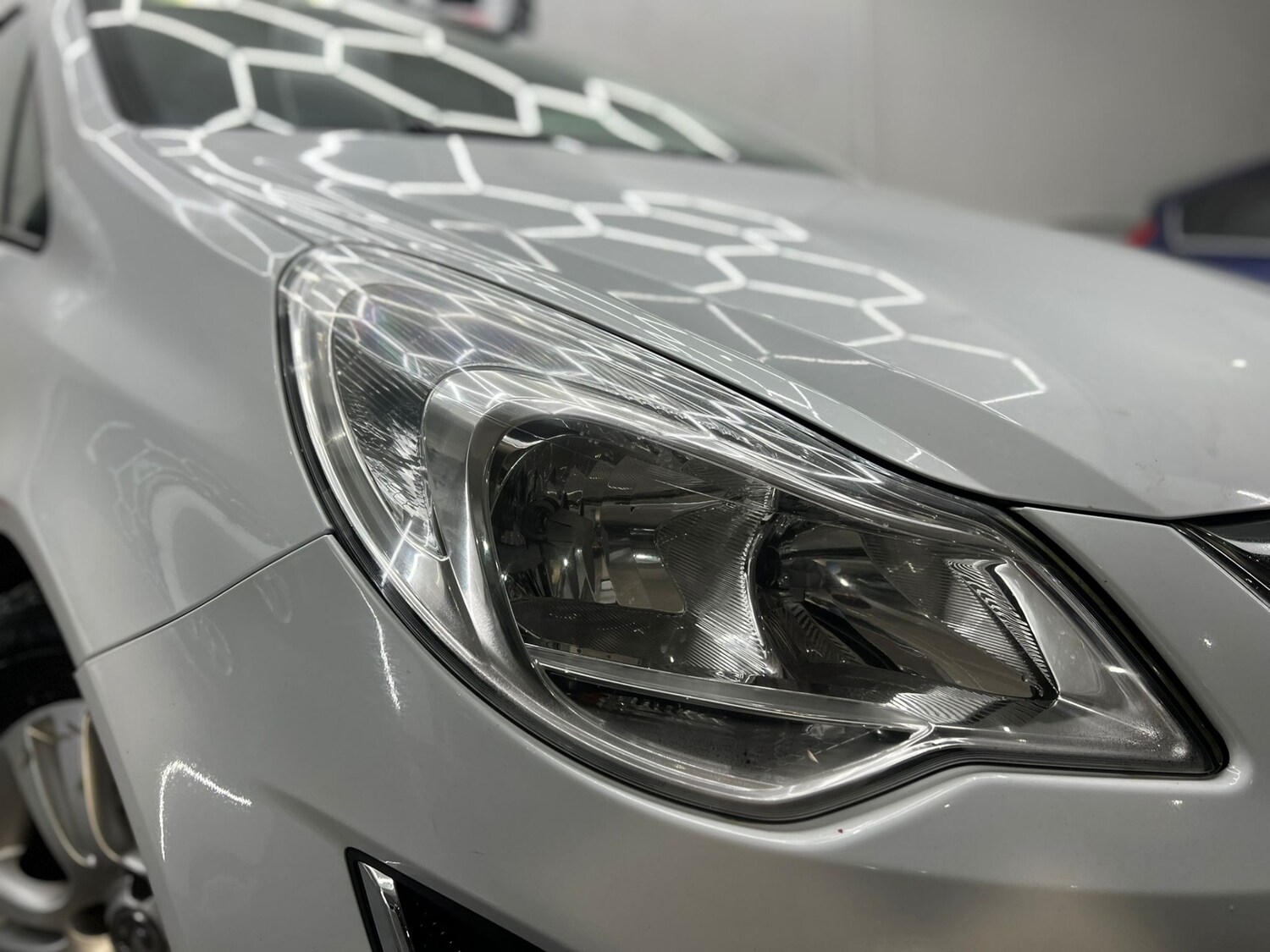 Used Vauxhall Corsa 2012 for sale - 77745933: Photo 32