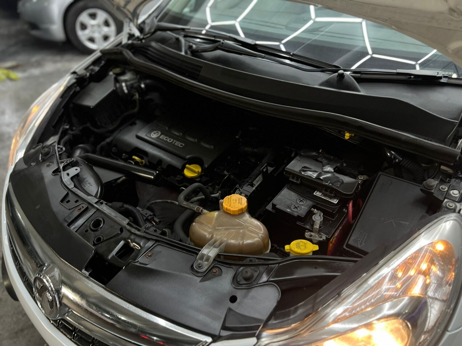 Used Vauxhall Corsa 2012 for sale - 77745933: Photo 45