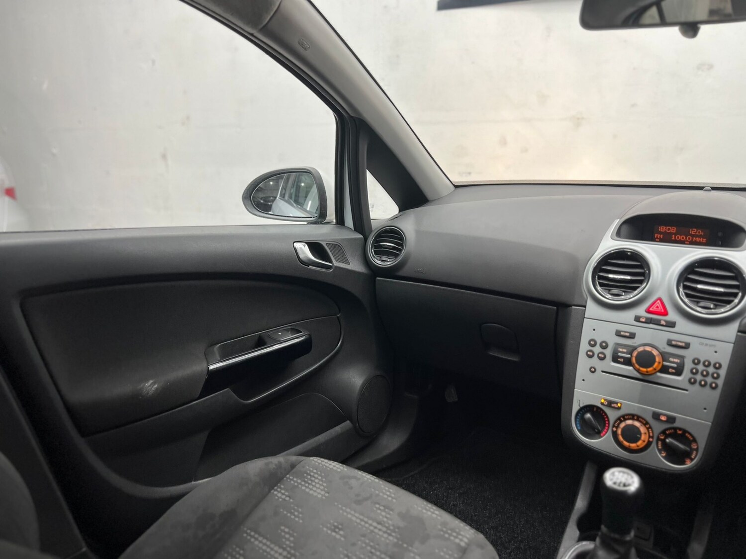 Used Vauxhall Corsa 2012 for sale - 77745933: Photo 55