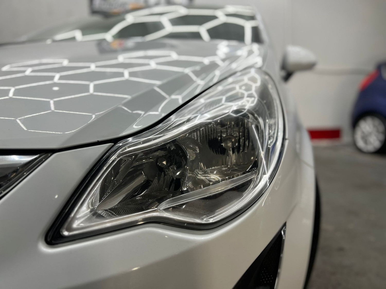 Used Vauxhall Corsa 2012 for sale - 77745933: Photo 7