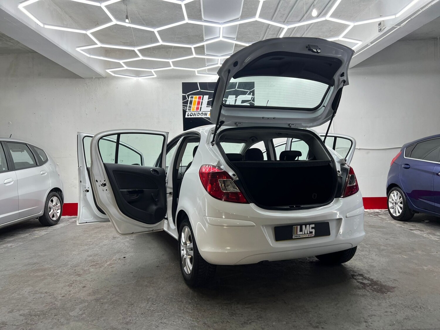 Used Vauxhall Corsa 2012 for sale - 77745933: Photo 82