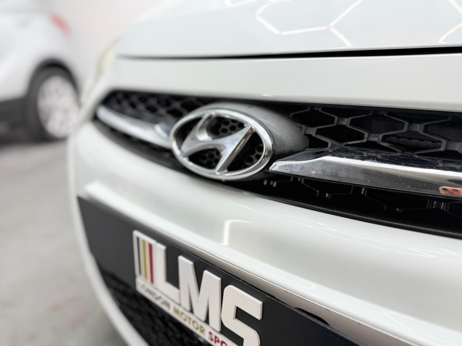 Used Hyundai i10 2011 for sale - 76747994: Photo 11