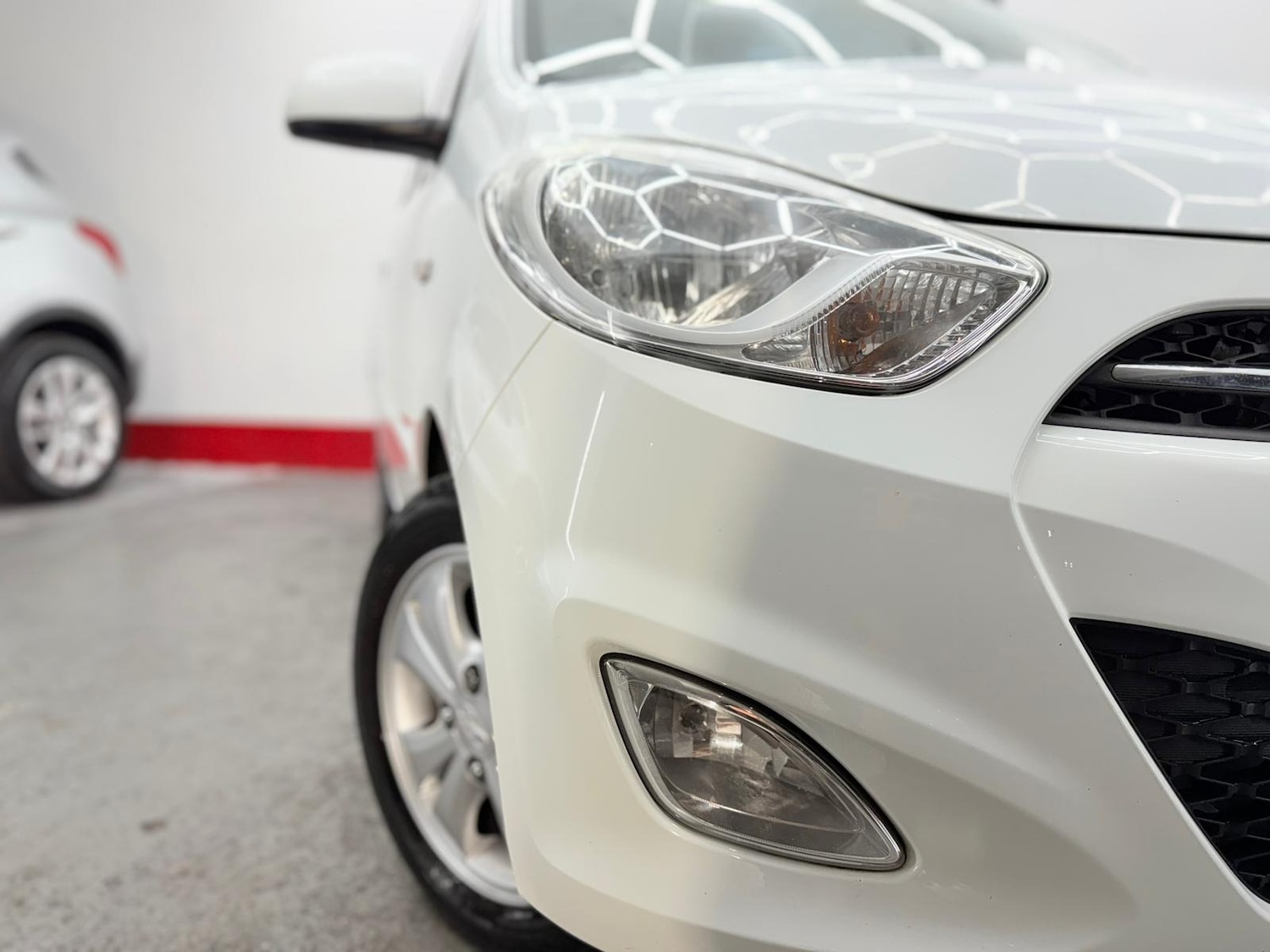 Used Hyundai i10 2011 for sale - 76747994: Photo 24