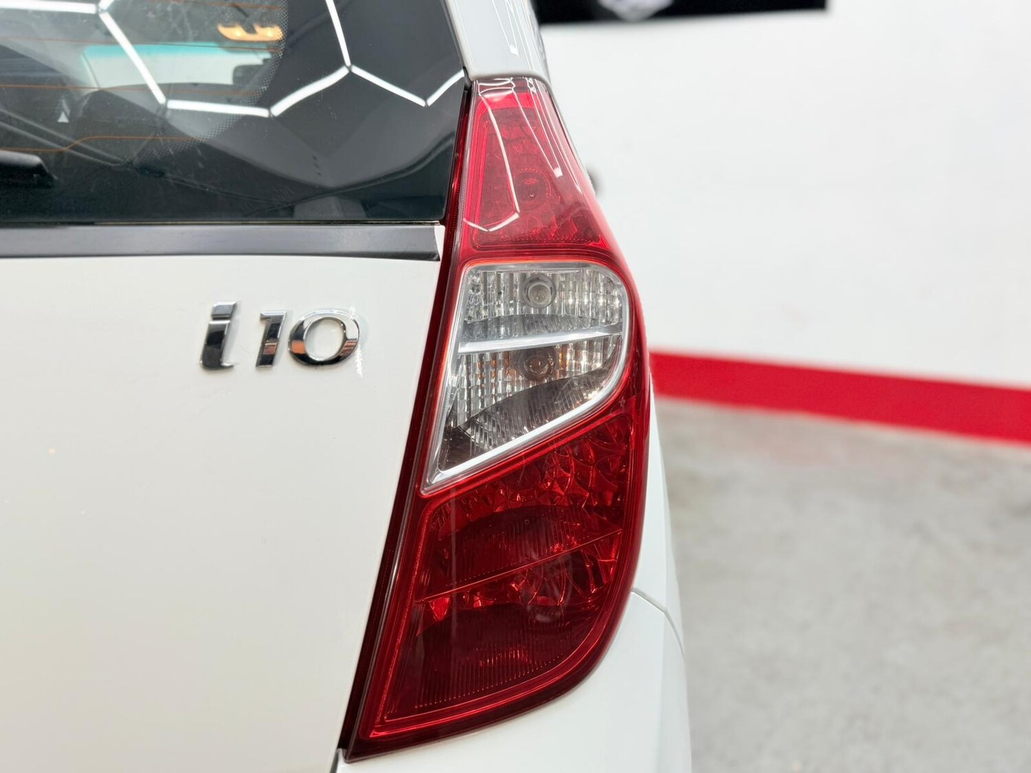 Used Hyundai i10 2011 for sale - 76747994: Photo 57