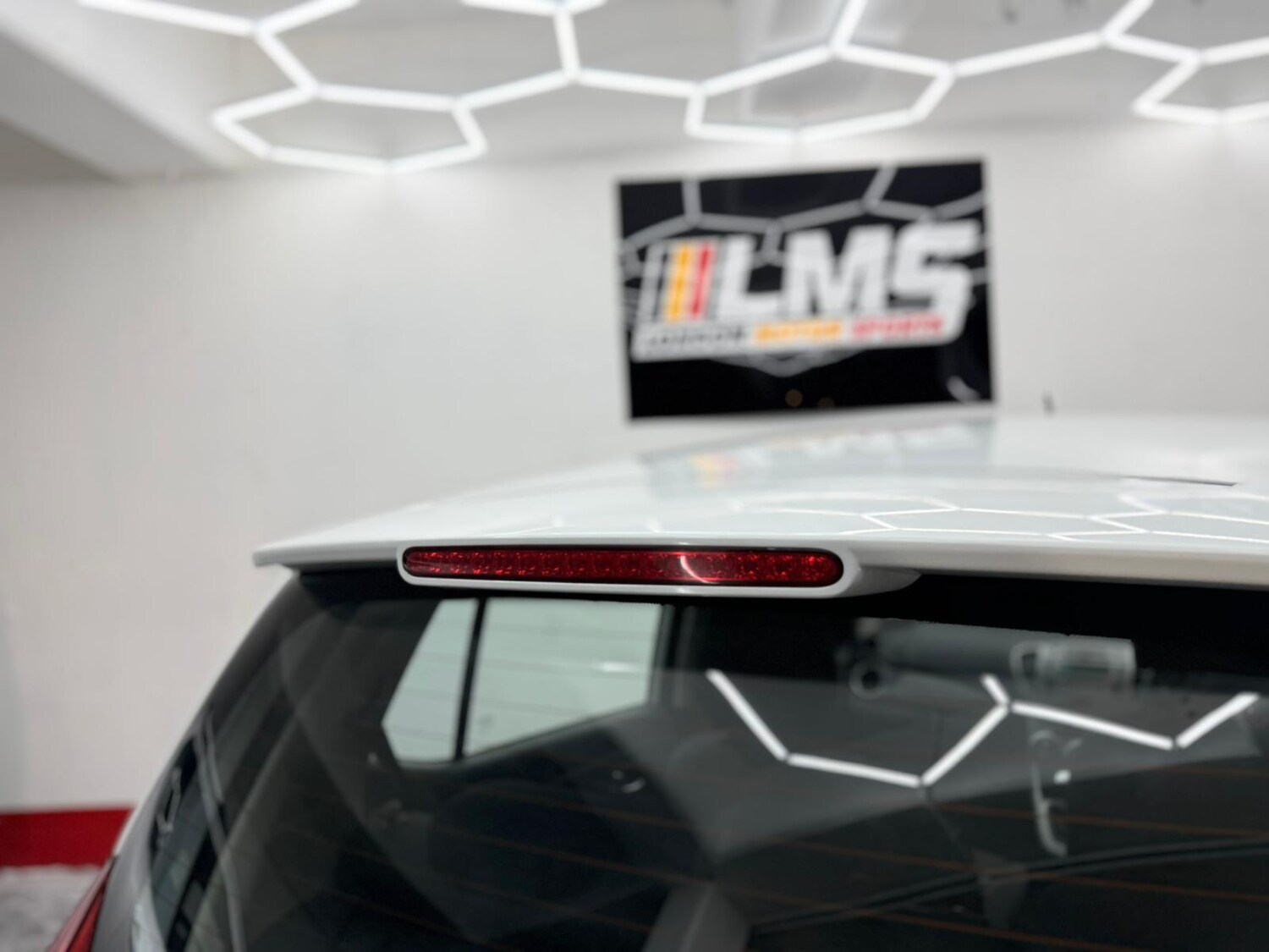 Used Hyundai i10 2011 for sale - 76747994: Photo 63