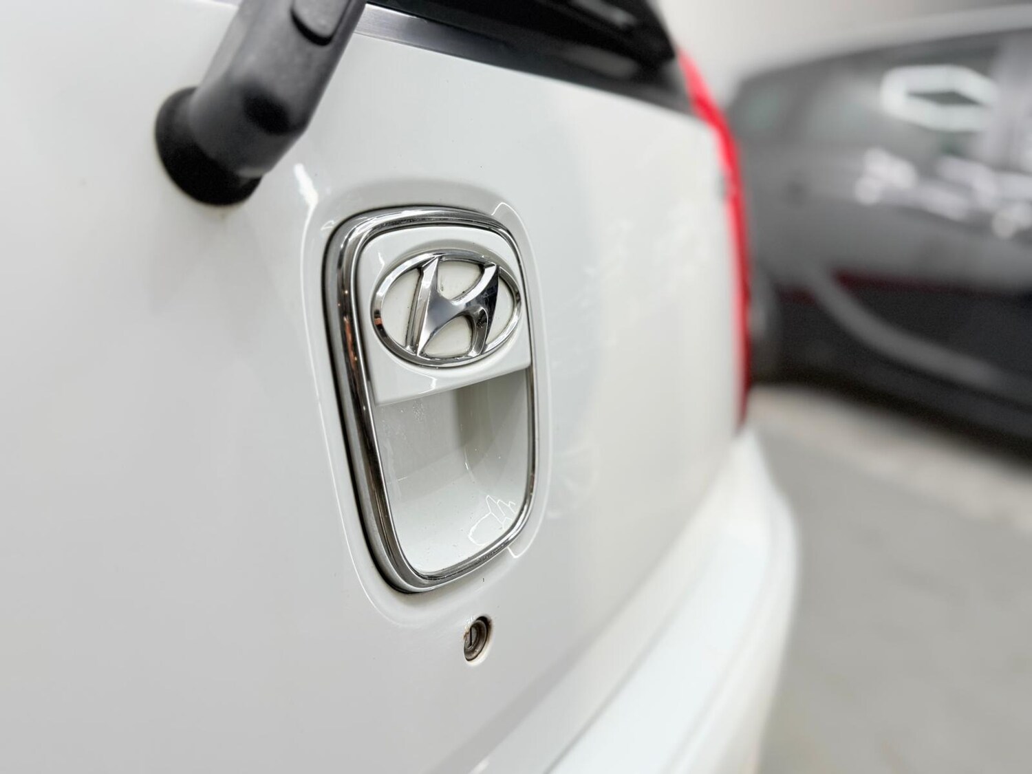 Used Hyundai i10 2011 for sale - 76747994: Photo 75