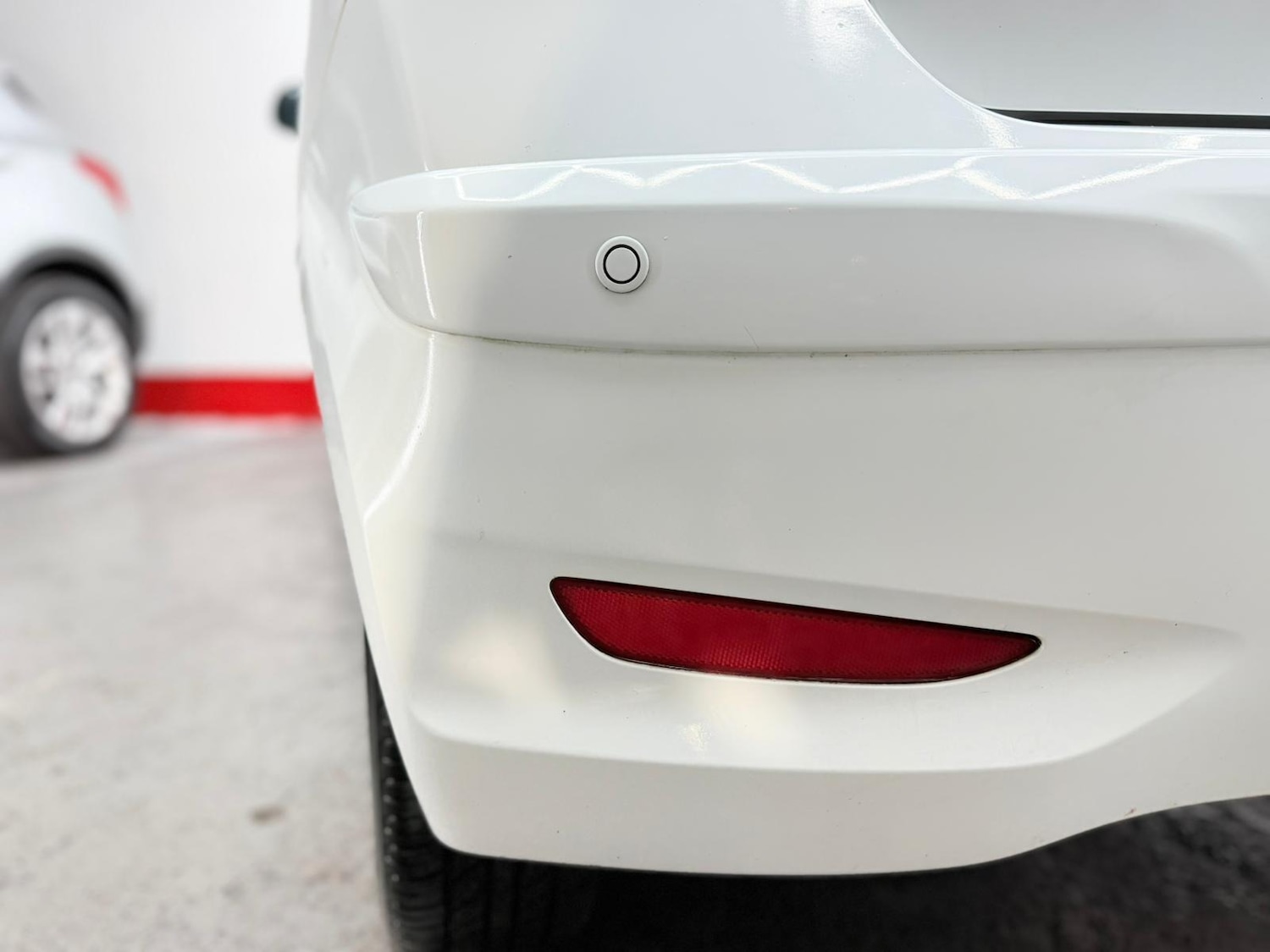 Used Hyundai i10 2011 for sale - 76747994: Photo 76