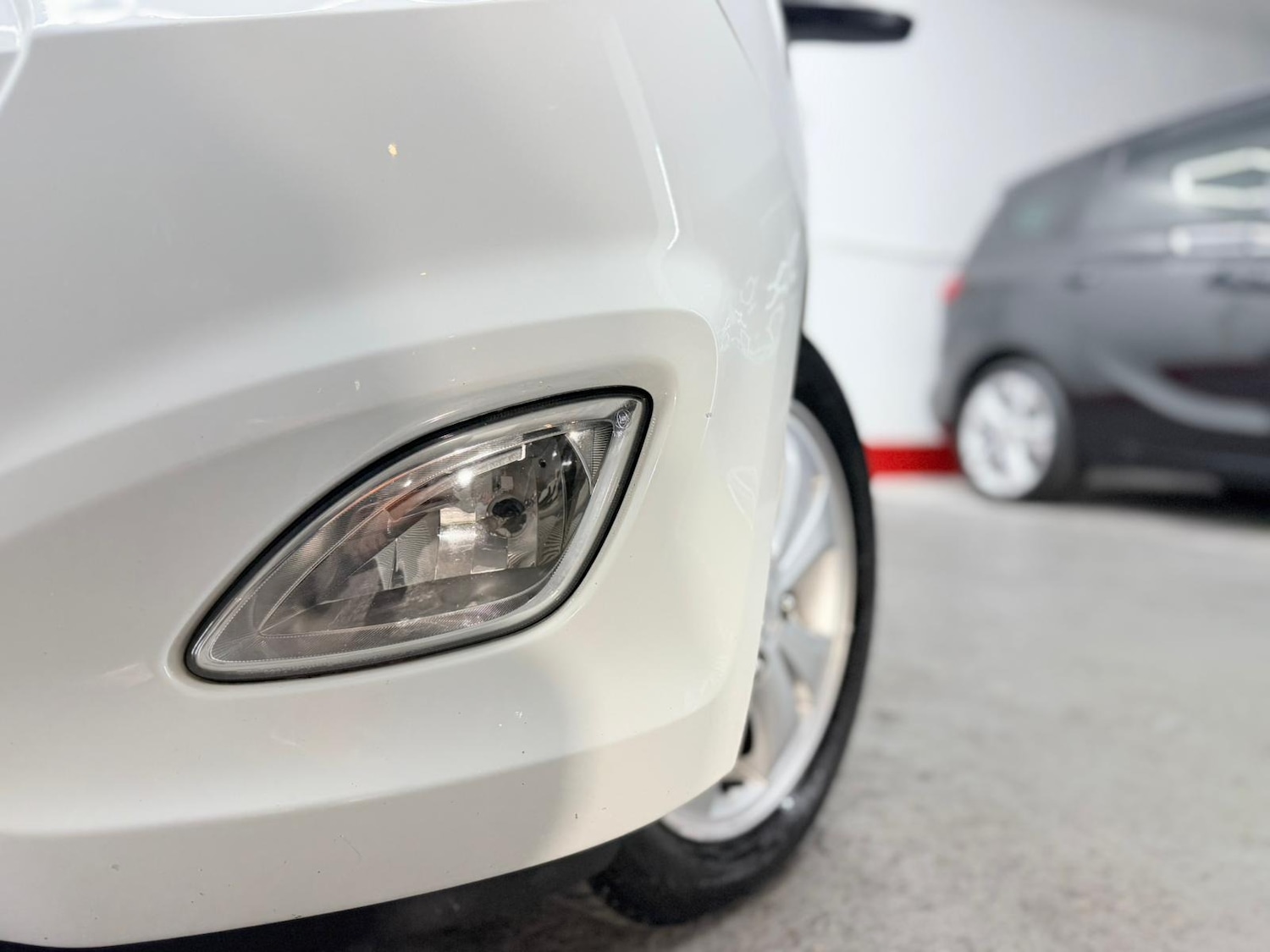 Used Hyundai i10 2011 for sale - 76747994: Photo 8