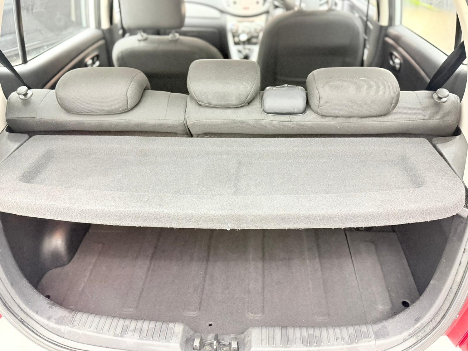 Used Hyundai i10 2011 for sale - 76747994: Photo 81