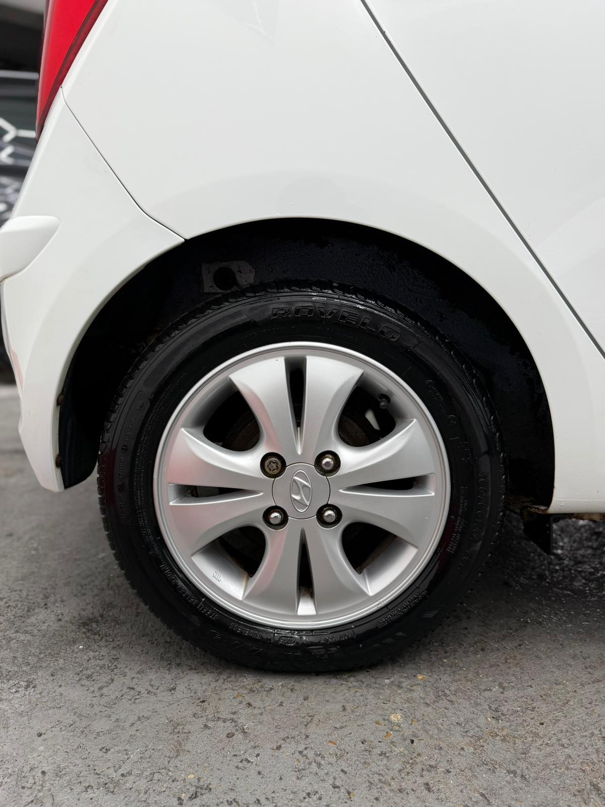 Used Hyundai i10 2011 for sale - 76747994: Photo 84