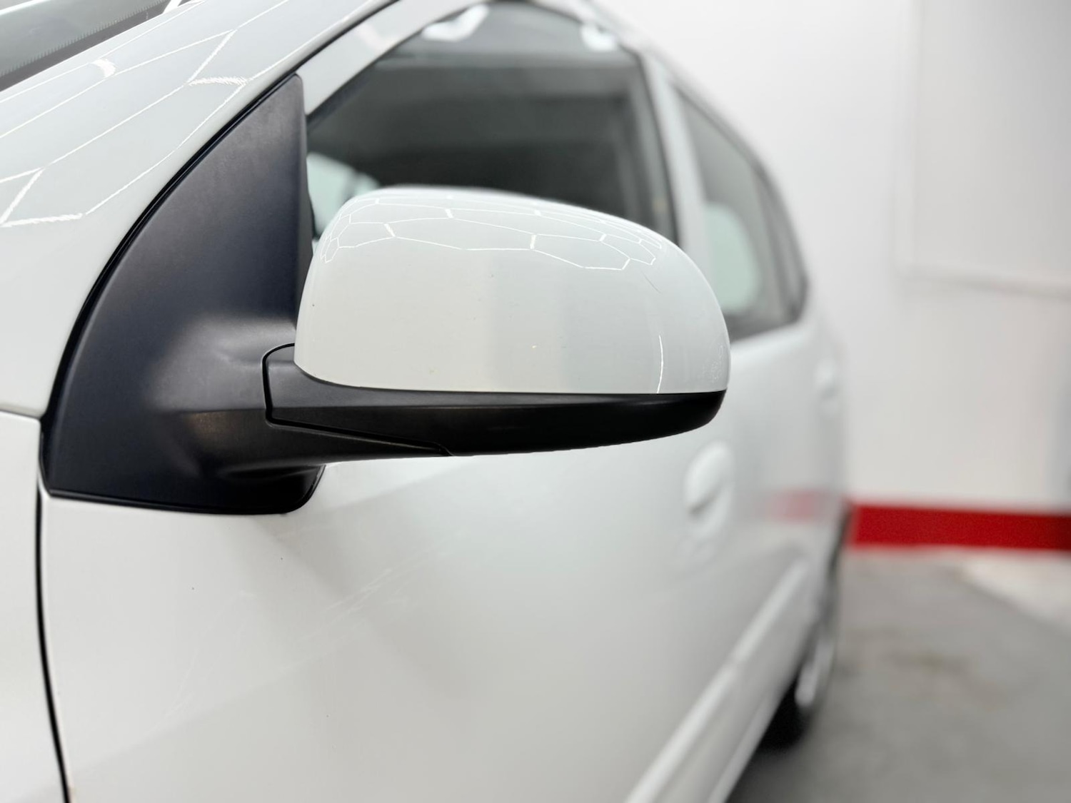 Used Hyundai i10 2011 for sale - 76747994: Photo 9