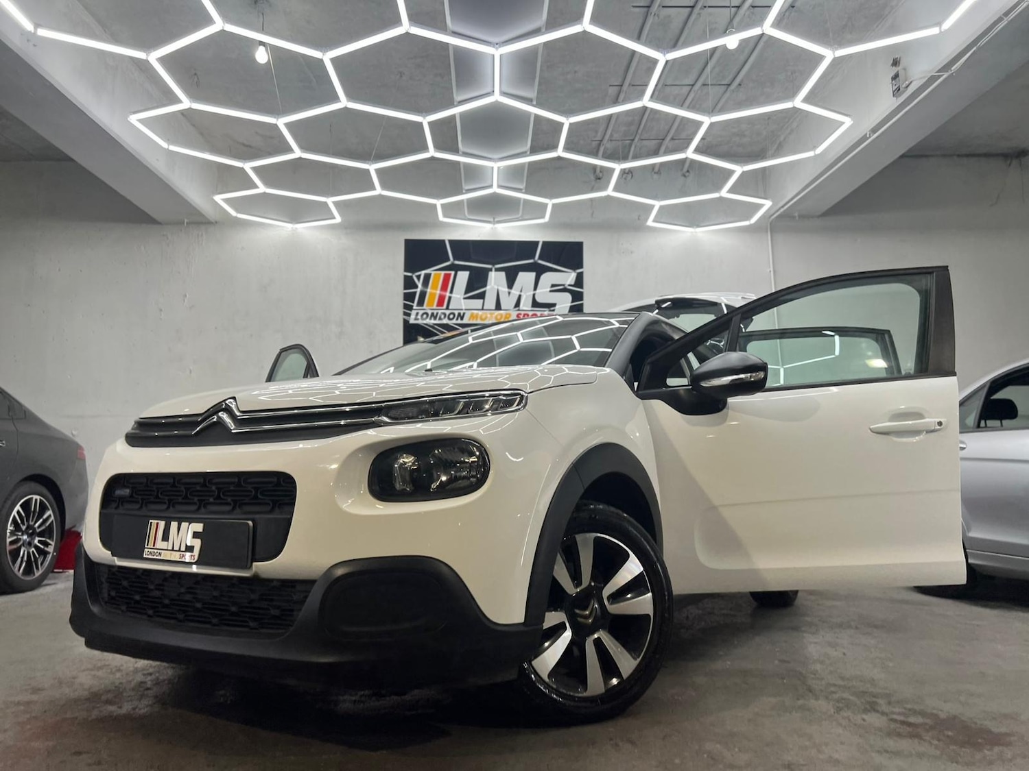 Used Citroen C3 2017 for sale - 78132665: Photo 21