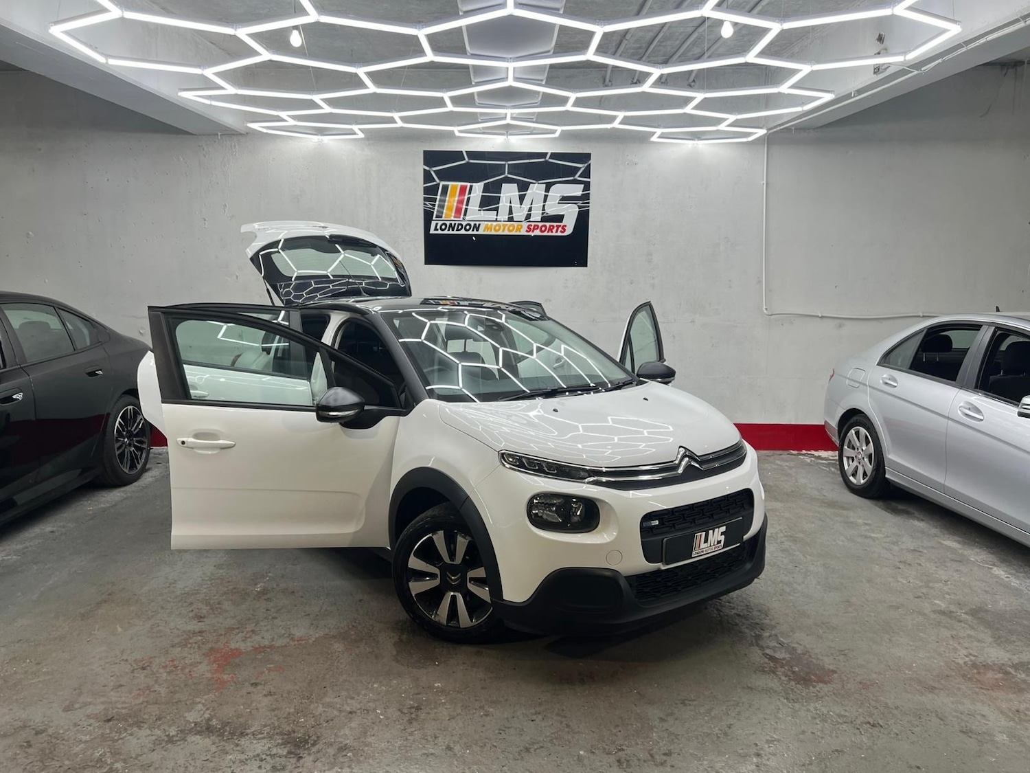 Used Citroen C3 2017 for sale - 78132665: Photo 37