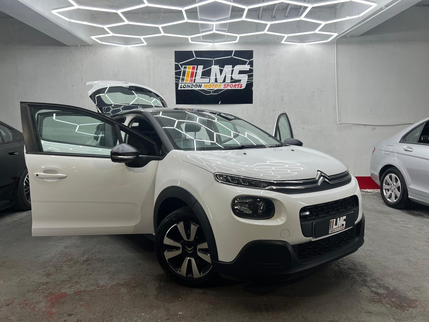 Used Citroen C3 2017 for sale - 78132665: Photo 41