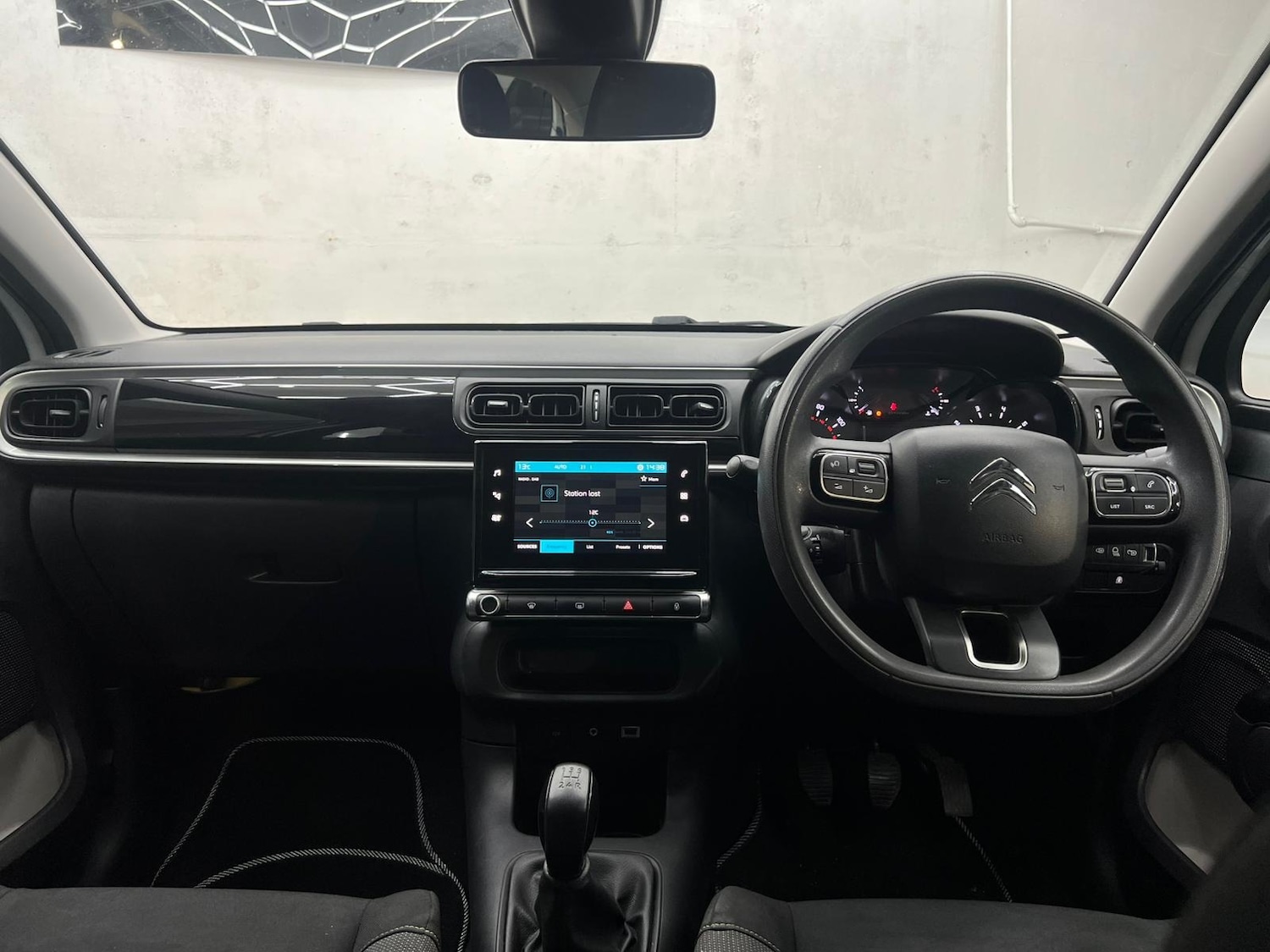 Used Citroen C3 2017 for sale - 78132665: Photo 50