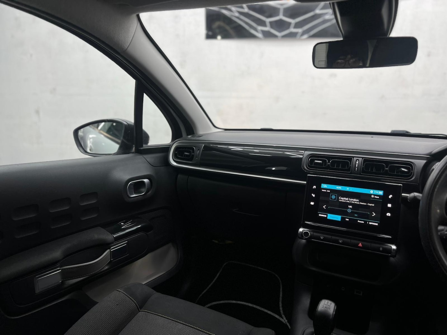 Used Citroen C3 2017 for sale - 78132665: Photo 54