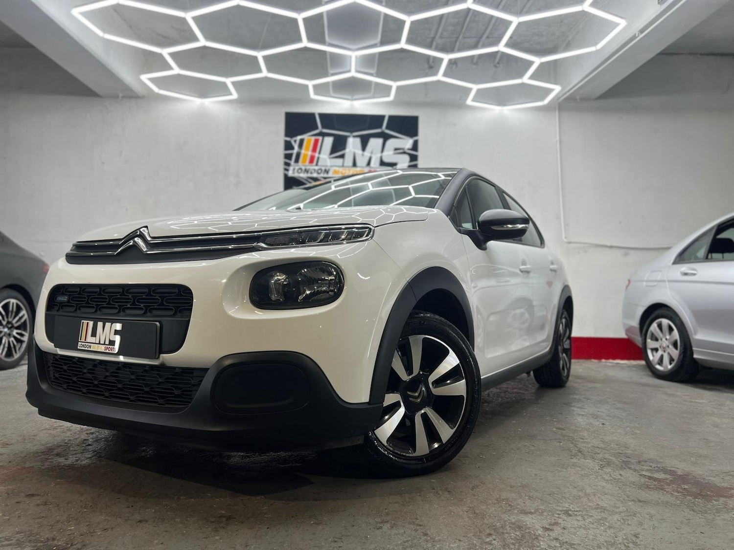 Used Citroen C3 2017 for sale - 78132665: Photo 8