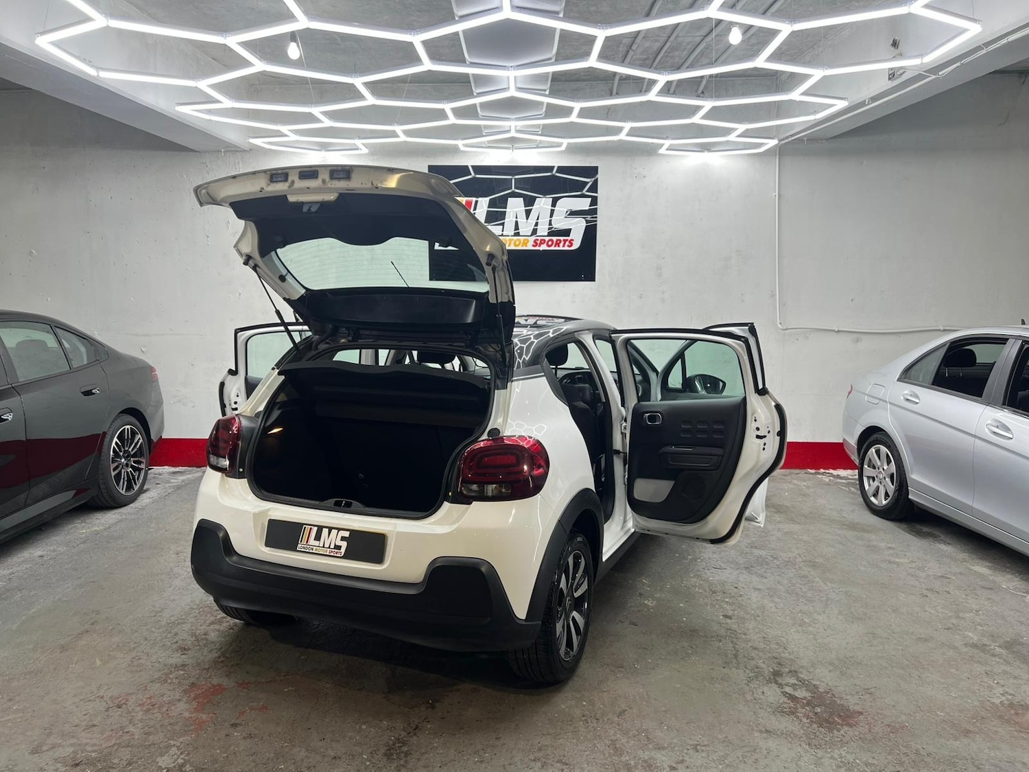 Used Citroen C3 2017 for sale - 78132665: Photo 90