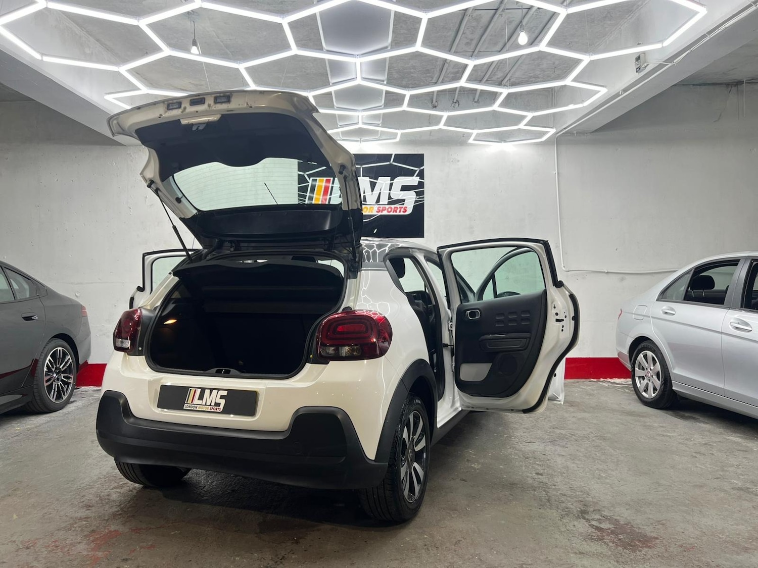 Used Citroen C3 2017 for sale - 78132665: Photo 92