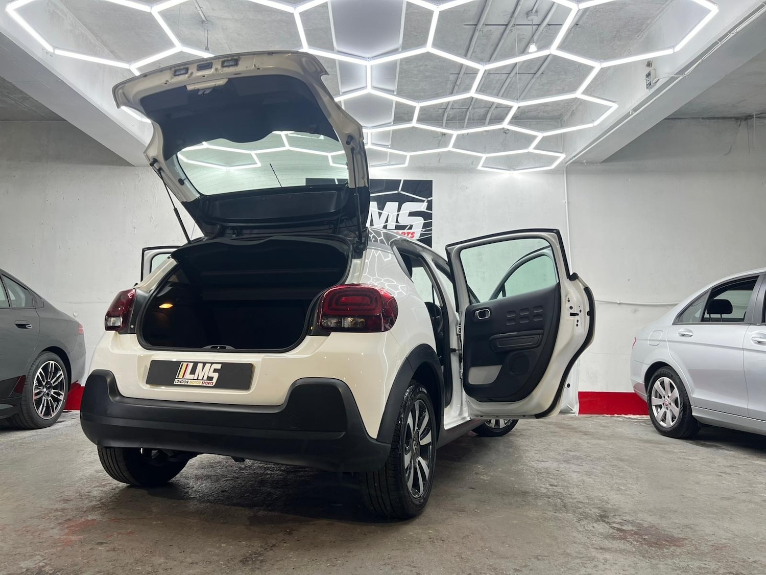 Used Citroen C3 2017 for sale - 78132665: Photo 93