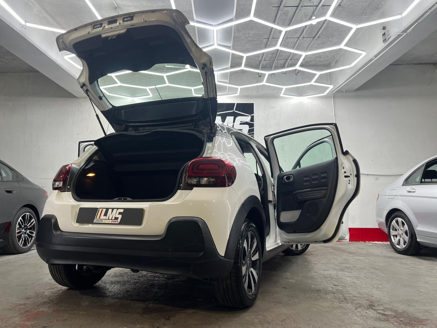 Used Citroen C3 2017 for sale - 78132665: Photo 95