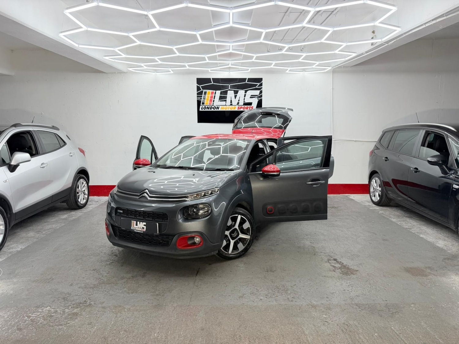 Used Citroen C3 2017 for sale - 76748007: Photo 10