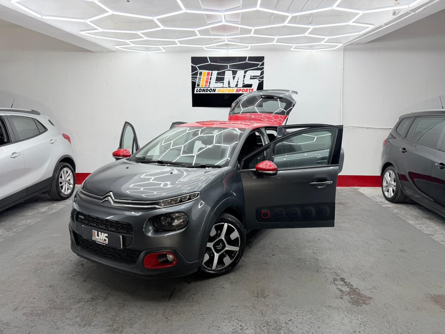 Used Citroen C3 2017 for sale - 76748007: Photo 14