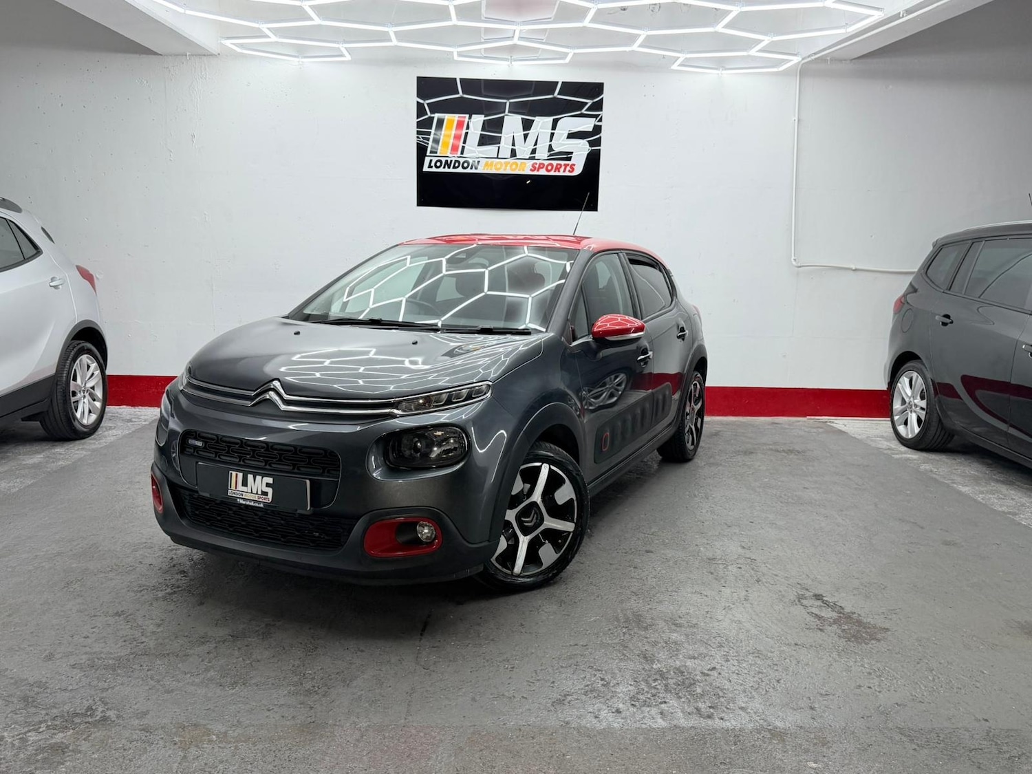Used Citroen C3 2017 for sale - 76748007: Photo 3