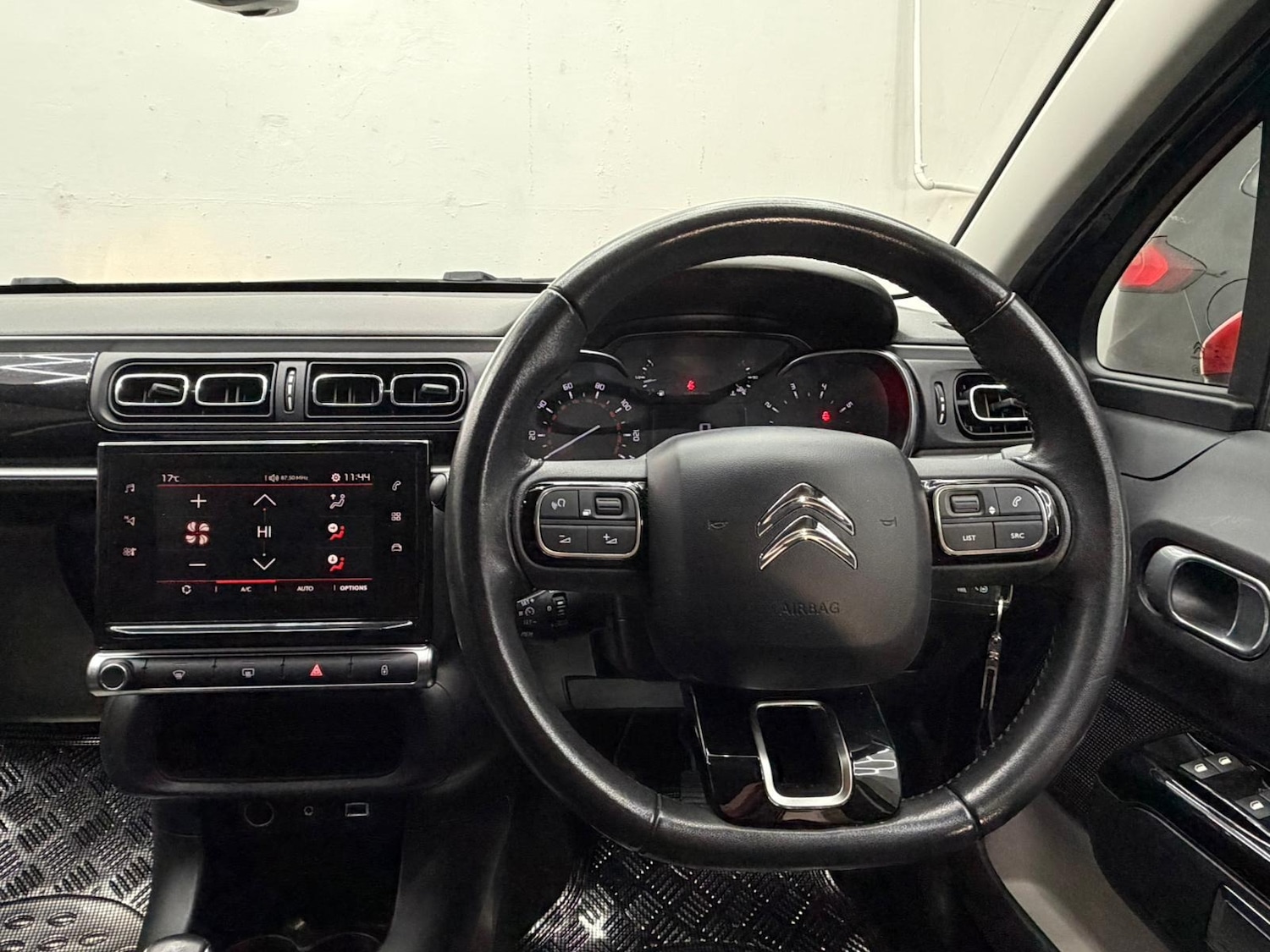 Used Citroen C3 2017 for sale - 76748007: Photo 47