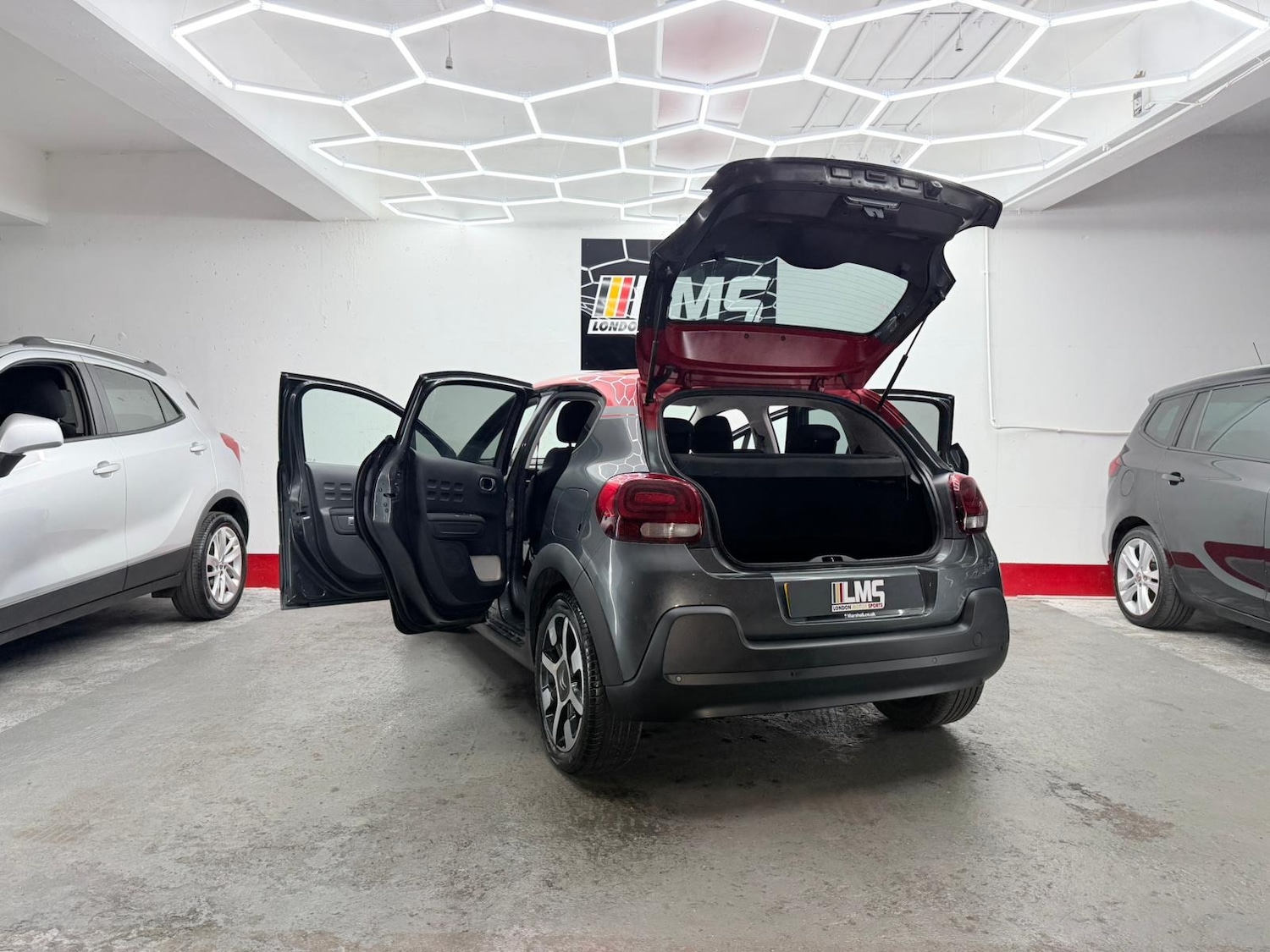 Used Citroen C3 2017 for sale - 76748007: Photo 86