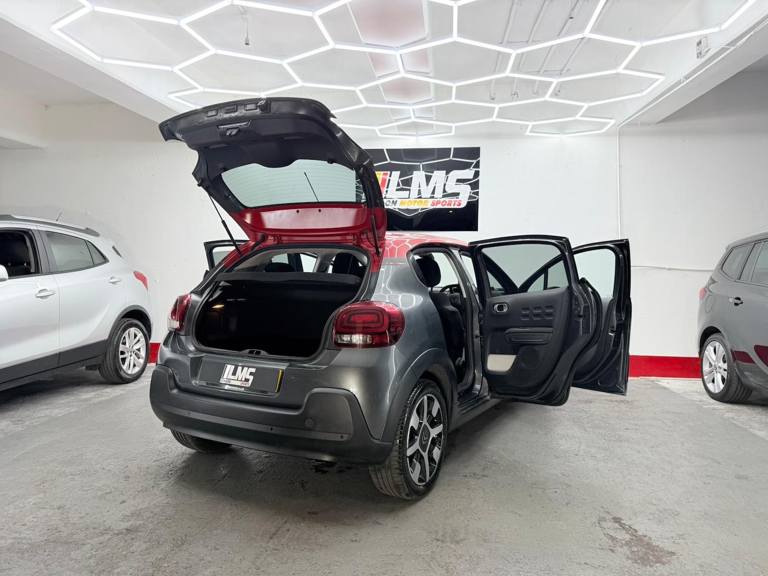 Used Citroen C3 2017 for sale - 76748007: Photo 95