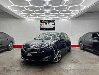 Used Peugeot 308 2017 for sale - 78962384: Photo