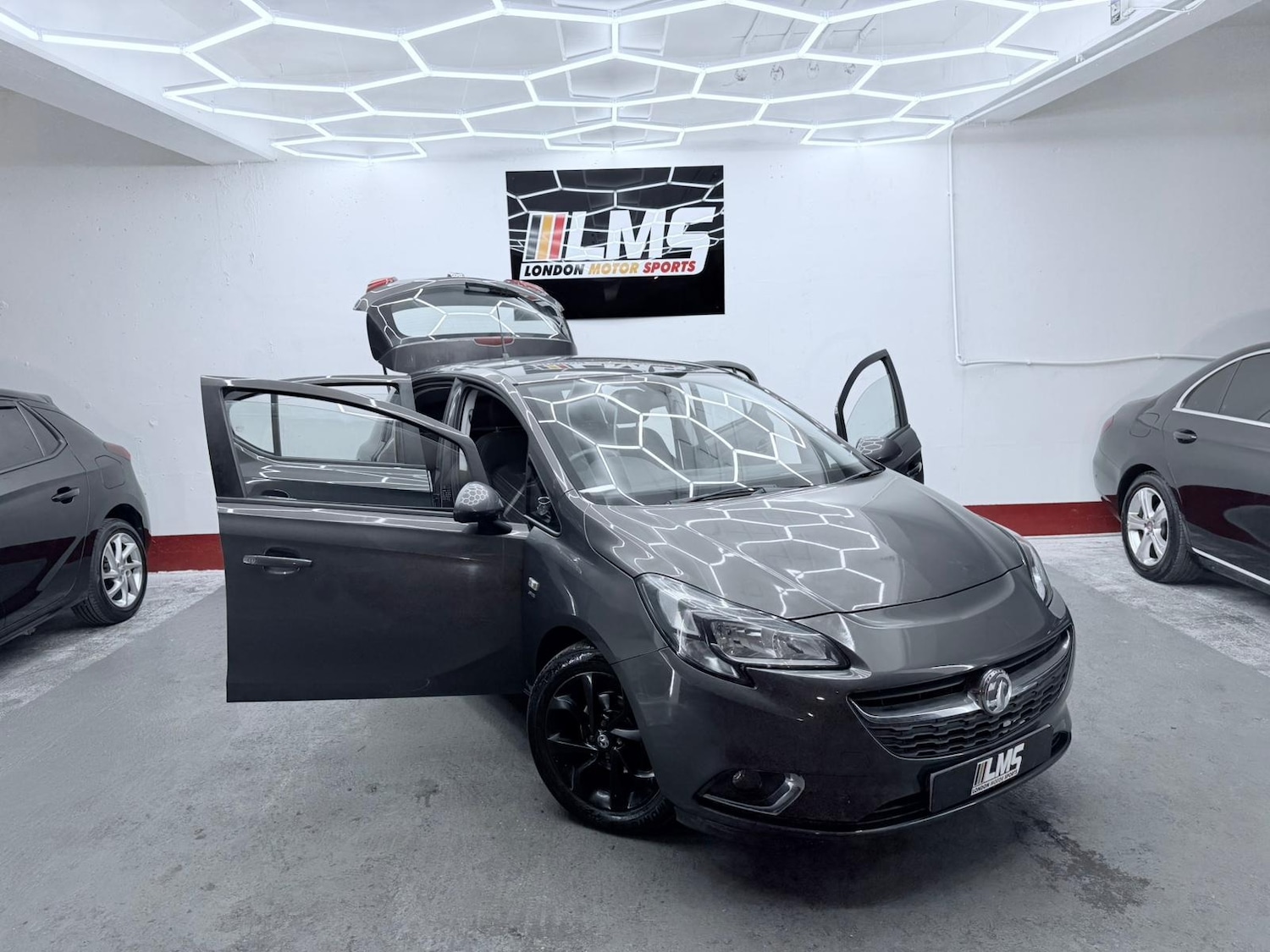 Used Vauxhall Corsa 2015 for sale - 76706028: Photo 24