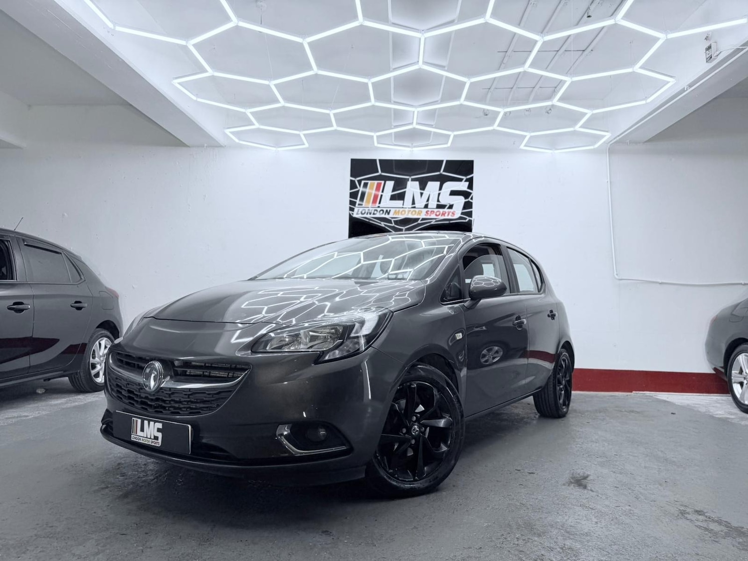 Used Vauxhall Corsa 2015 for sale - 76706028: Photo 3