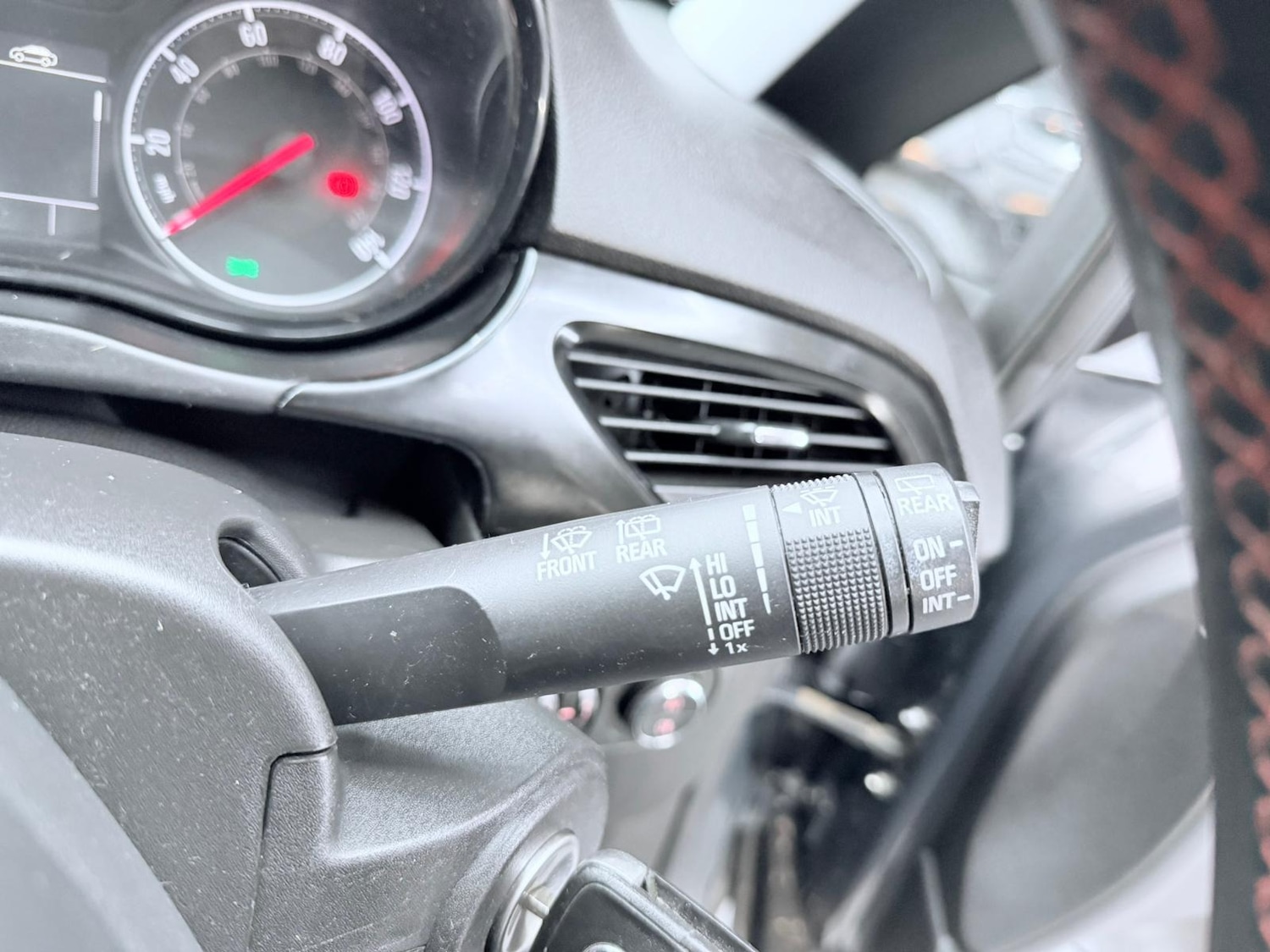 Used Vauxhall Corsa 2015 for sale - 76706028: Photo 37