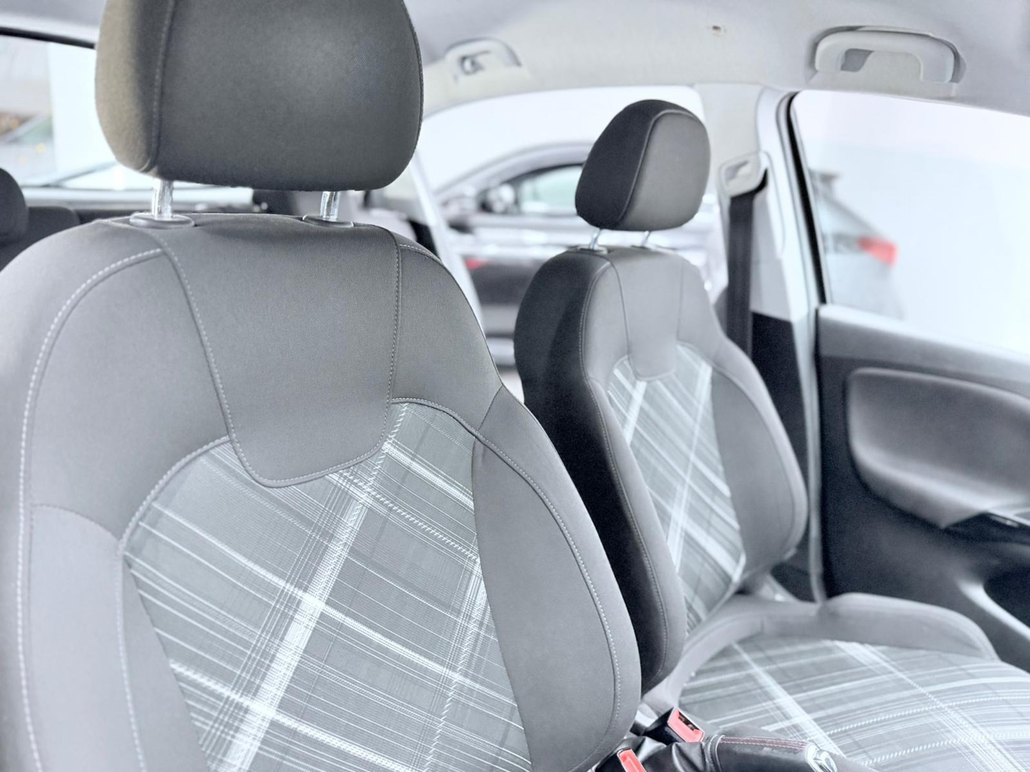 Used Vauxhall Corsa 2015 for sale - 76706028: Photo 52