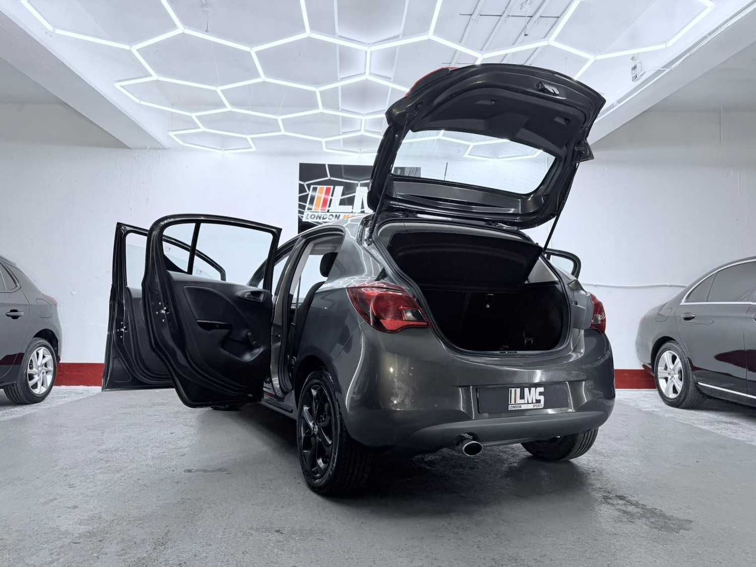 Used Vauxhall Corsa 2015 for sale - 76706028: Photo 76