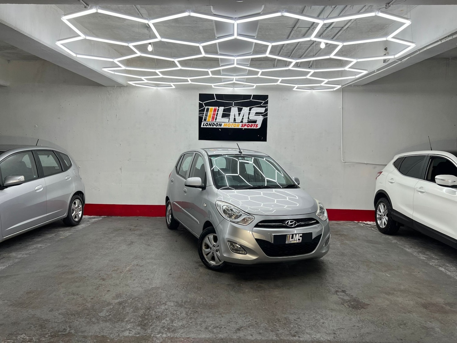 Used Hyundai i10 2012 for sale - 77515394: Photo 22