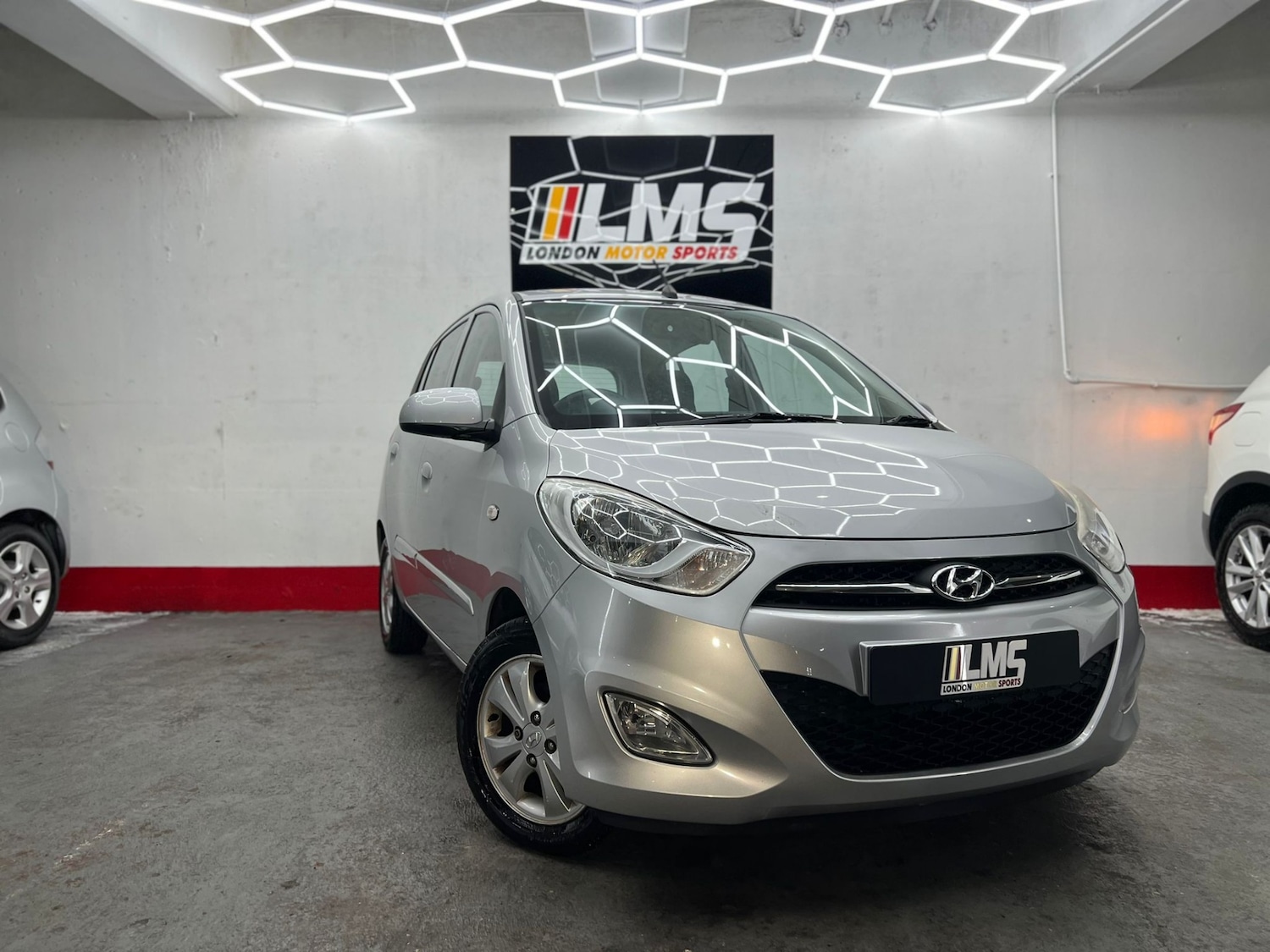 Used Hyundai i10 2012 for sale - 77515394: Photo 30