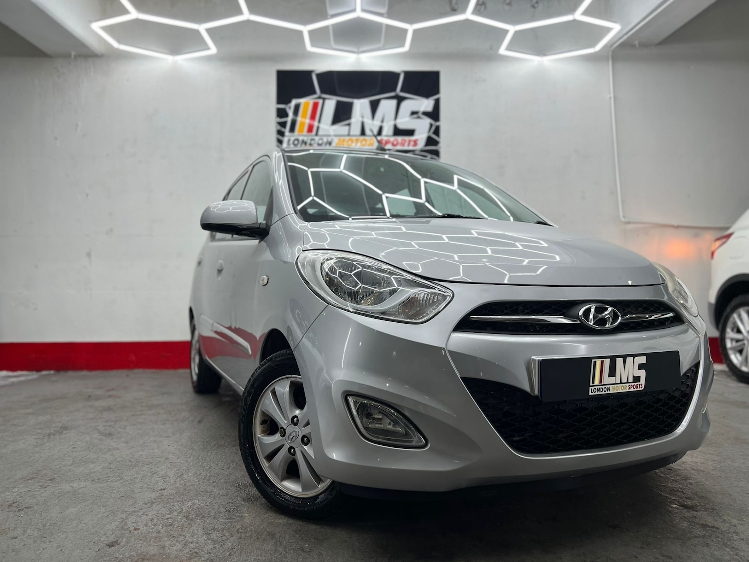 Used Hyundai i10 2012 for sale - 77515394: Photo 31