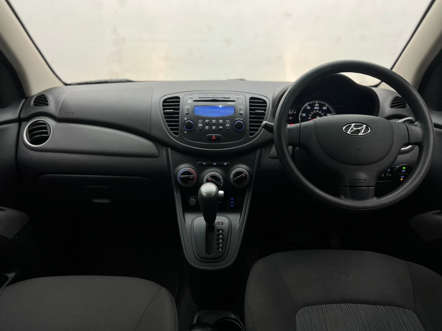 Used Hyundai i10 2012 for sale - 77515394: Photo 51