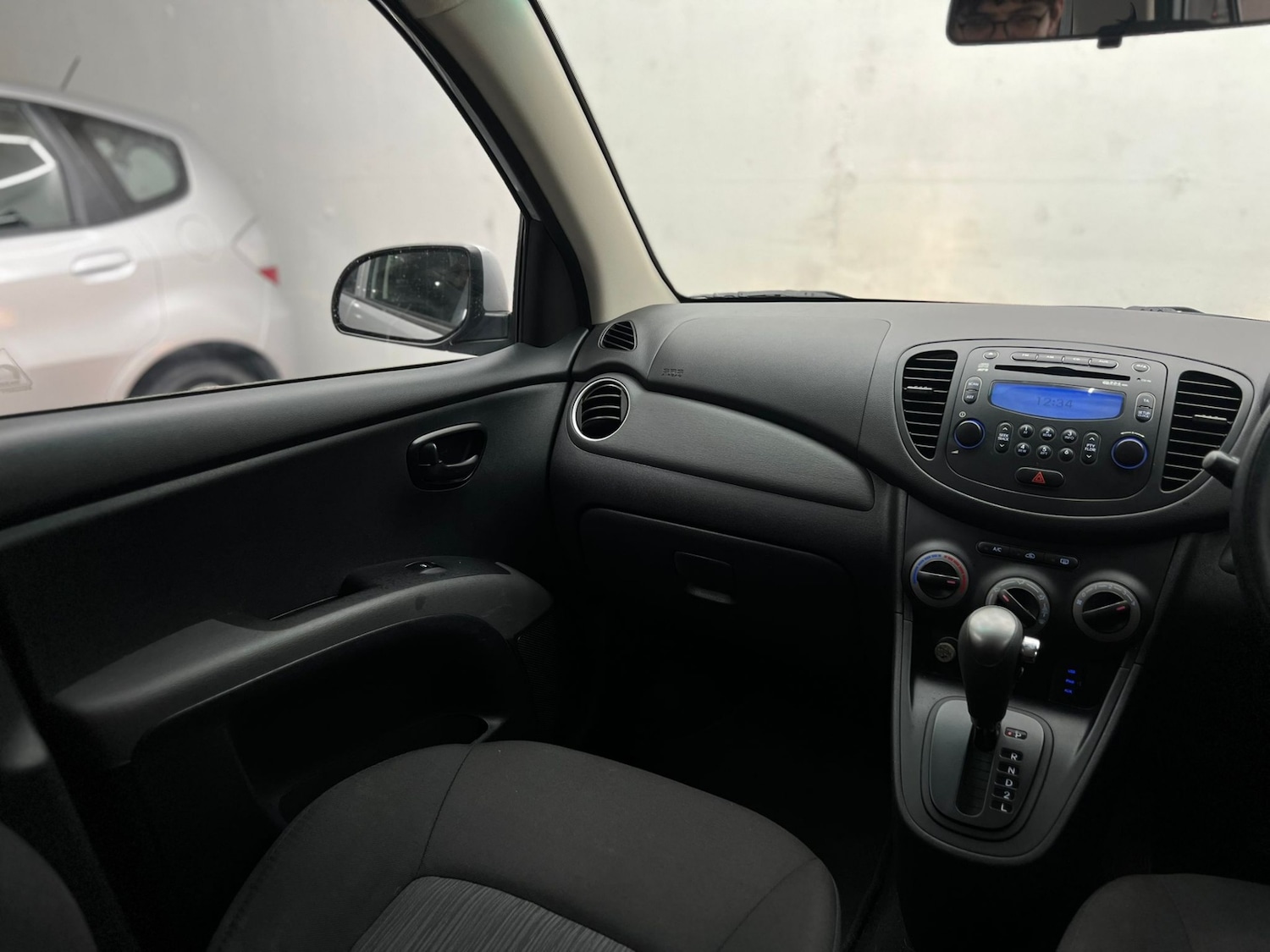 Used Hyundai i10 2012 for sale - 77515394: Photo 55