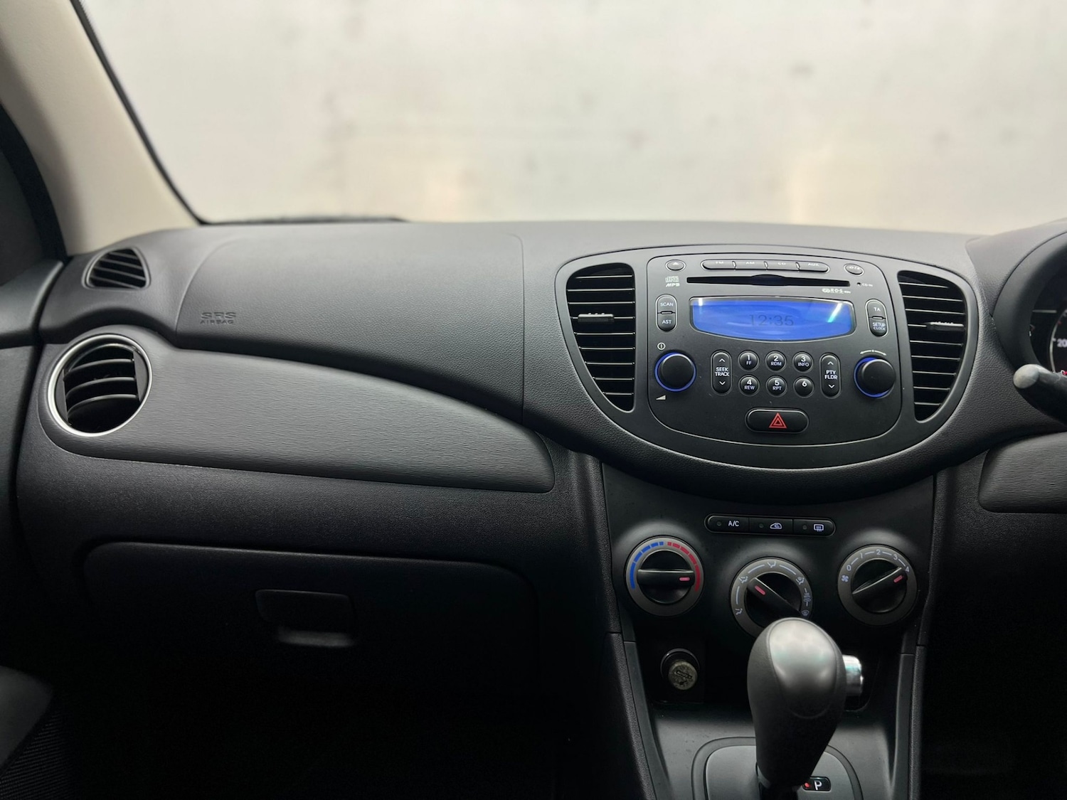 Used Hyundai i10 2012 for sale - 77515394: Photo 56